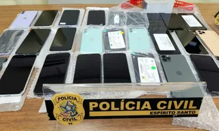 Imagem ilustrativa da imagem Polícia apreende 150 celulares sem nota fiscal em loja no Centro de Vitória