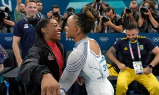 Imagem ilustrativa da imagem Quando Rebeca Andrade e Simone Biles se enfrentam novamente?