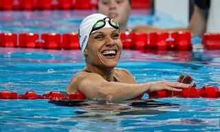 Imagem ilustrativa da imagem Quem é Carol Santiago, paratleta que se tornou maior medalhista de ouro do Brasil