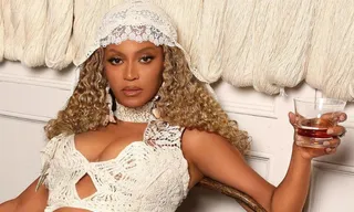 Imagem ilustrativa da imagem 'Só trabalho naquilo que me liberta', diz Beyoncé em rara entrevista para revista