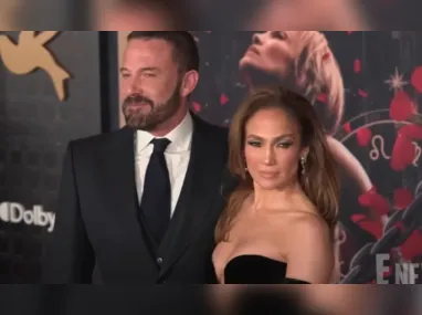 Imagem ilustrativa da imagem Após crises e afastamento, Jennifer Lopez pede divórcio de Ben Affleck, diz site