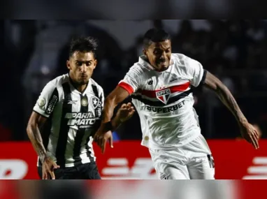 Carlinhos deixou os cariocas na frente com assistência de Gabigol