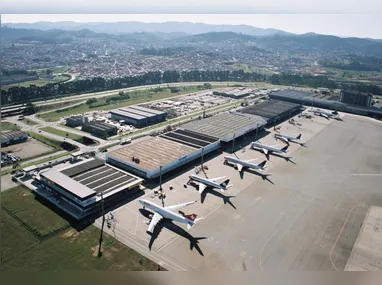 Imagem ilustrativa da imagem Empresário ameaçado pelo PCC é morto em ataque a tiros no aeroporto de Guarulhos