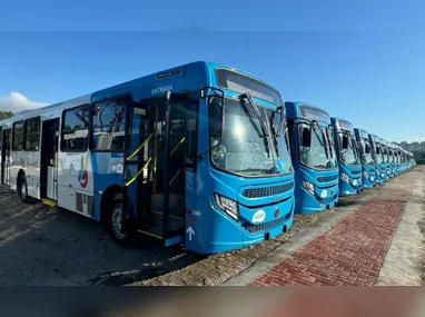 Imagem ilustrativa da imagem Homem rouba ônibus no Terminal de Vila Velha, dirige até Cariacica e acaba preso