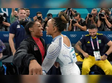 Imagem ilustrativa da imagem Quando Rebeca Andrade e Simone Biles se enfrentam novamente?