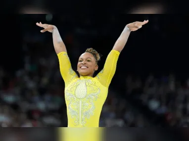 Rebeca conquistou a medalha de prata na final individual geral nesta quinta