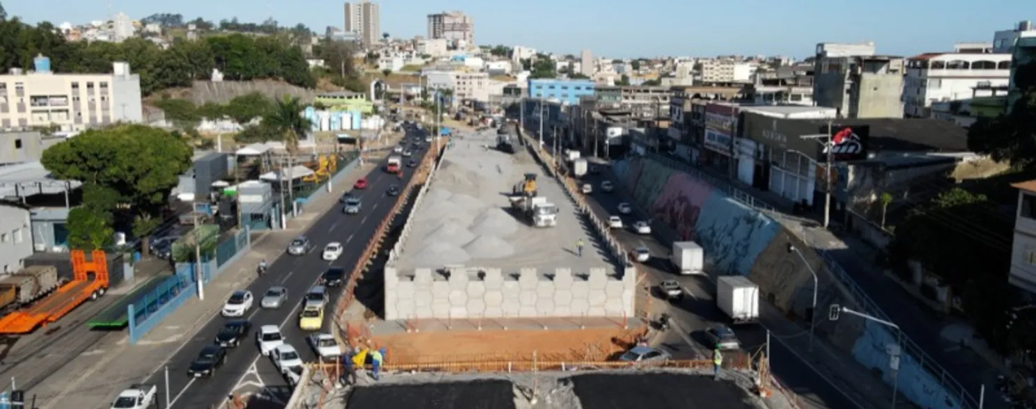 Imagem ilustrativa da imagem Trecho da avenida Mário Gurgel é interditado para obras de viaduto em Cariacica