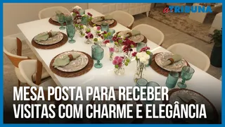 Imagem ilustrativa da imagem Mesa posta para receber visitas com charme e elegância