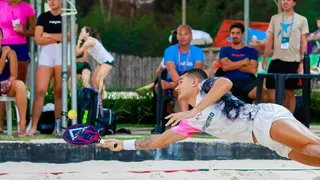 Imagem ilustrativa da imagem Tribuna Open de Beach Tennis agita a Praia de Camburi neste final de semana