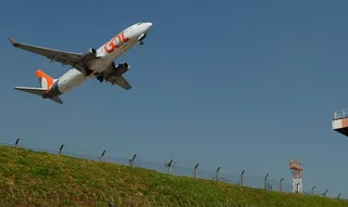 Imagem ilustrativa da imagem Aeroportos de Congonhas, em SP, e Santos Dumont, no Rio, têm voos cancelados