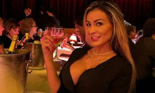 Imagem ilustrativa da imagem Andressa Urach é internada após gravar com oito homens ao mesmo tempo