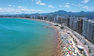 Imagem ilustrativa da imagem Apartamento em prédio pega fogo na Praia do Morro, em Guarapari