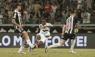 Imagem ilustrativa da imagem Fluminense enfrenta o Atlético-MG para manter o sonho do bi na Libertadores