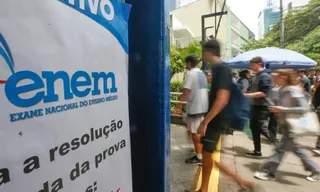 Imagem ilustrativa da imagem Prazo para pedir isenção de taxa do Enem 2025 termina nesta sexta