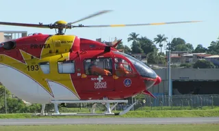 Imagem ilustrativa da imagem Helicóptero dos Bombeiros cai durante buscas em MG e 6 pessoas morrem