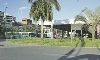 Imagem ilustrativa da imagem Idoso é preso por injúria racial contra jovem no Terminal de Campo Grande