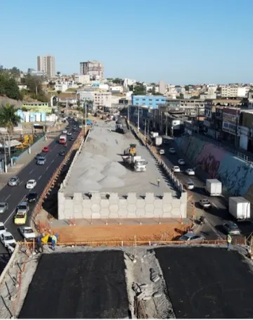 Imagem ilustrativa da imagem Trecho da avenida Mário Gurgel é interditado para obras de viaduto em Cariacica