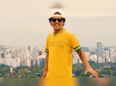 Imagem ilustrativa da imagem Bruno Mars pode se tornar cidadão honorário do Brasil. Entenda