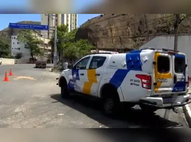 Detento e policiais penais foram filmados entrando em restaurante