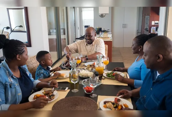 Refeições em família estreitam laços e diluem tensões do dia a dia