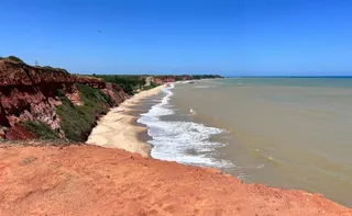 Imagem ilustrativa da imagem Praias, lagoas e diversão no verão de Marataízes