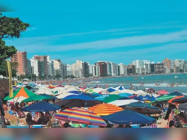 Supermercados vão funcionar em horários especiais nesta terça-feira