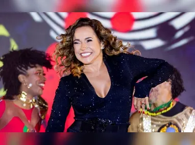 Para a turnê, Anitta decidiu homenagear modalidades esportivas, por meio dos seus figurinos