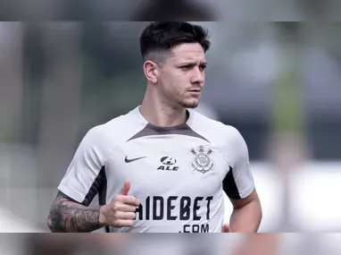 Felipão, na época do Guangzhou FC: time chinês não irá participar das competições profissionais de futebol do país nesta temporada