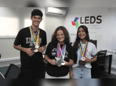 Laura Oliviecki Stefanon, Gustavo Piazzarollo Servino e Marcela Lorena Mello Nunes Borlini