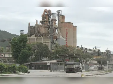 Trabalhador do grupo João Santos na fábrica da Nassau em Cachoeiro: Grupo teve faturamento de R$ 1 bilhão