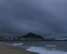 Imagem ilustrativa da imagem ES recebe novo alerta de chuvas intensas e Vitória já supera média de abril