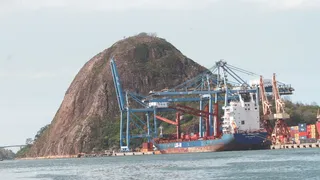 Imagem ilustrativa da imagem Dragagem nos Portos de Vitória e da Barra do Riacho