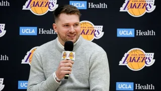 Imagem ilustrativa da imagem Luka Doncic é apresentado nos Lakers, cita Kobe Bryant e admite surpresa com troca