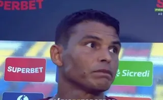 Imagem ilustrativa da imagem Após vaias em jogo no ES, Thiago Silva desabafa "se vale a pena continuar"