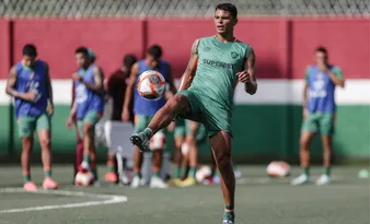 Imagem ilustrativa da imagem Fluminense chega à Vitória com força máxima para enfrentar o Madureira