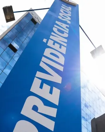 Imagem ilustrativa da imagem INSS devolve dinheiro de fraudes de associações no dia 24; veja como vai funcionar