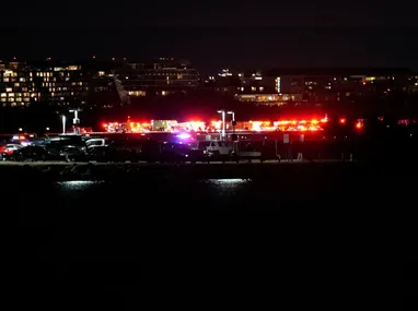 O presidente dos Estados Unidos, Donald Trump, fala na sala de imprensa James Brady, na Casa Branca, em Washington (DC), nesta quinta-feira, 30 de janeiro de 2025. Ele afirmou que não houve sobreviventes do acidente de avião em Washington, que ocorreu na noite desta quarta-feira, 29. O republicano culpou, sem provas, as políticas de diversidade pelo acidente, mas também disse estranhar a falta de movimentação do helicóptero militar poucos segundos antes da colisão