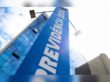 Imagem ilustrativa da imagem Vítimas da “farra do desconto” do INSS podem ganhar até R$ 10 mil de indenização