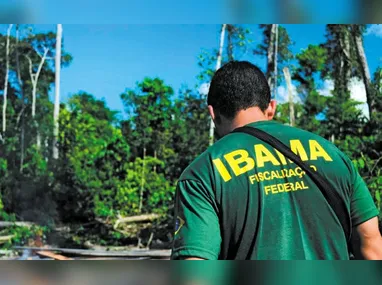 Dinheiro de empréstimo na carteira: risco menor na operação permite juros mais baixos e prazos flexíveis