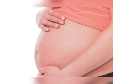 Imagem ilustrativa da imagem Mulheres oferecem barriga de aluguel por R$ 10 mil na internet