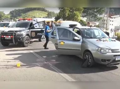 Imagem ilustrativa da imagem Perseguição à "Gangue da Hilux" termina com um morto e um baleado em João Neiva