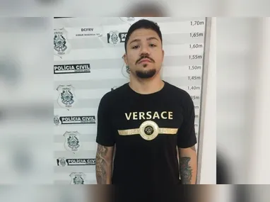 Imagem ilustrativa da imagem Suspeito de adulterar veículos é preso em prédio de luxo em Vila Velha