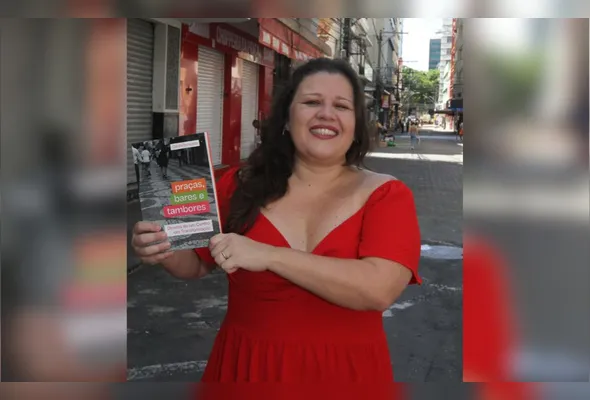 Kadidja Fernandes/at
camila é arquiteta, pesquisadora e apaixonada pelo centro de Vitória