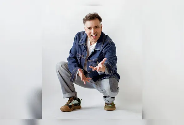 “fico muito feliz de saber que arranco um sorriso das pessoas com o que faço”, diz Rodrigo