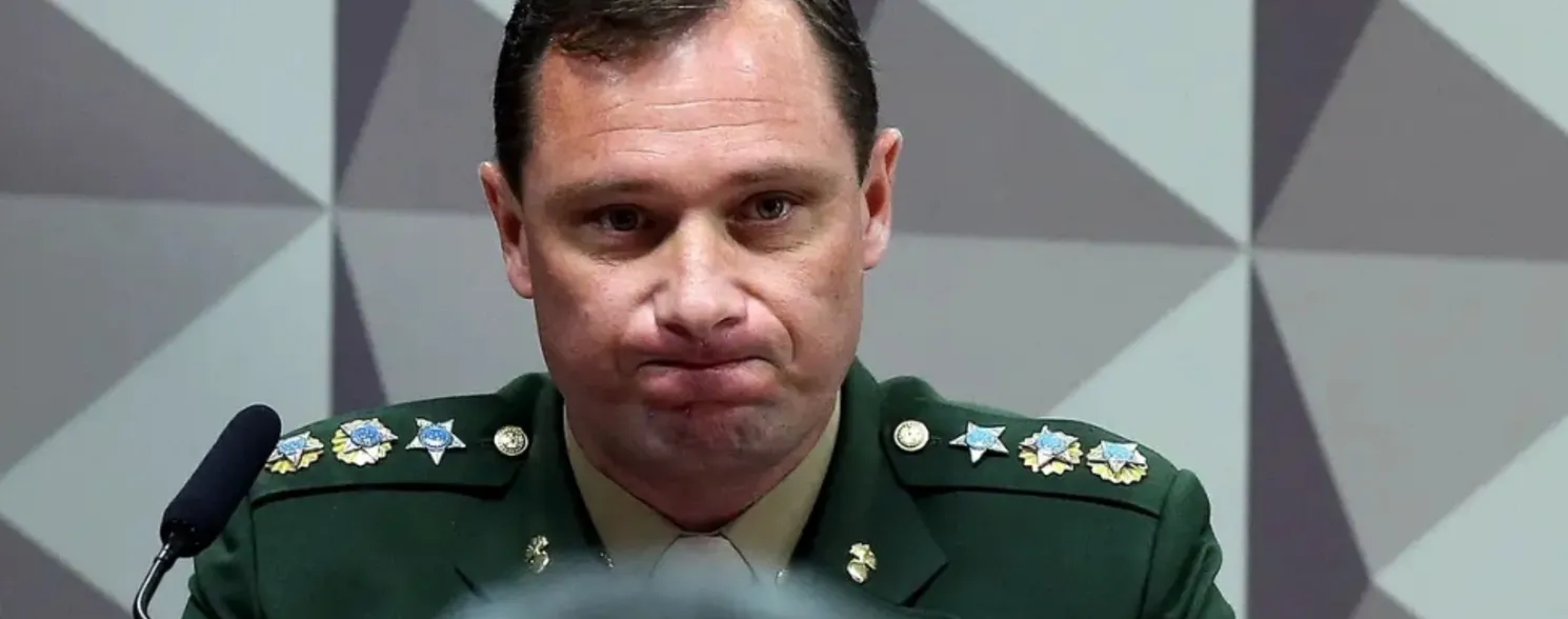 Imagem ilustrativa da imagem Cid reafirma que Bolsonaro leu minuta golpista durante reunião
