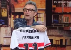 Ferreirinha presenteia Neto com camisa autografada e aumenta expectativa pela tanga