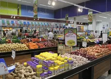 Supermercado é um dos setores que tem dificuldade para contratar profissionais e busca novos caminhos