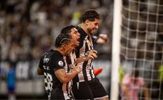 Imagem ilustrativa da imagem Com gol de Pedro Raul, Ceará é bicampeão e se torna o maior campeão estadual