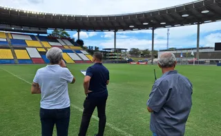 Imagem ilustrativa da imagem Copa do Mundo Feminina: Kleber Andrade recebe visita da FIFA para avaliação