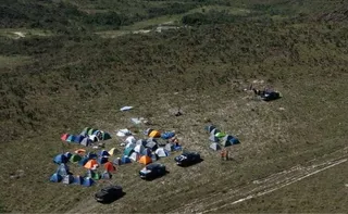 Imagem ilustrativa da imagem Grupo Legendários invade área ambiental protegida e moradores relatam transtornos